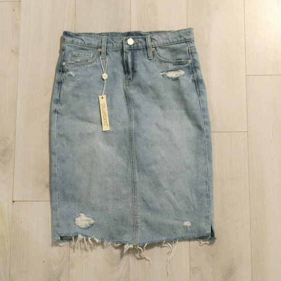 BLANK NYC Distressed Big Reveal Denim Skirt - Picture 5 of 7